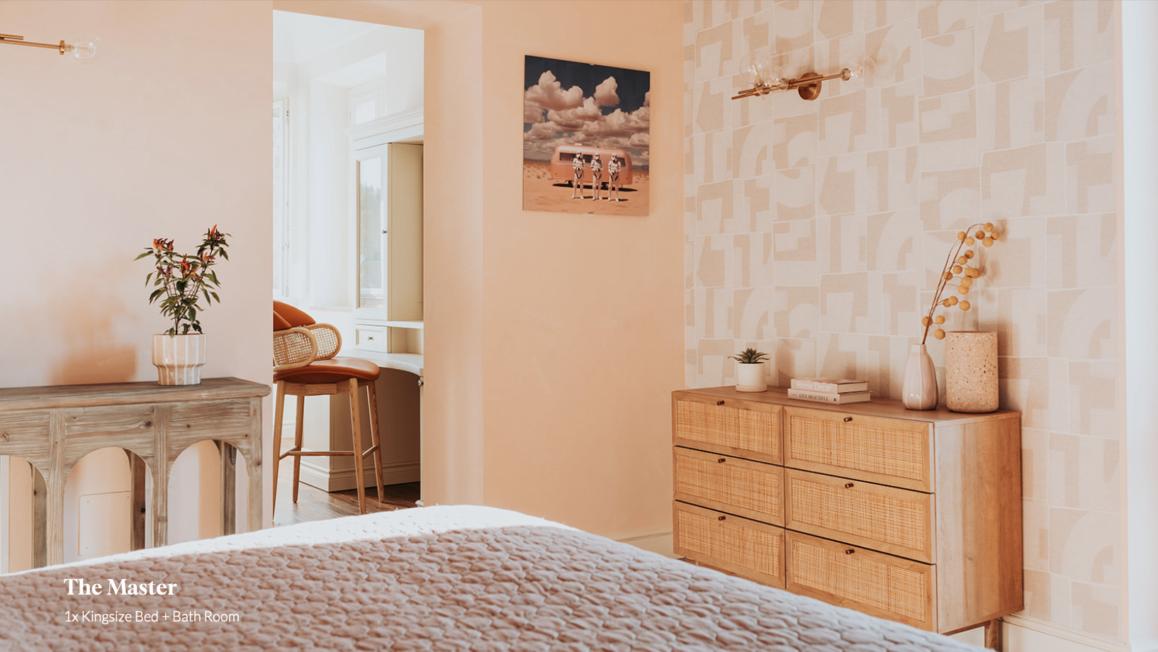 Shared Deluxe Room alternate view